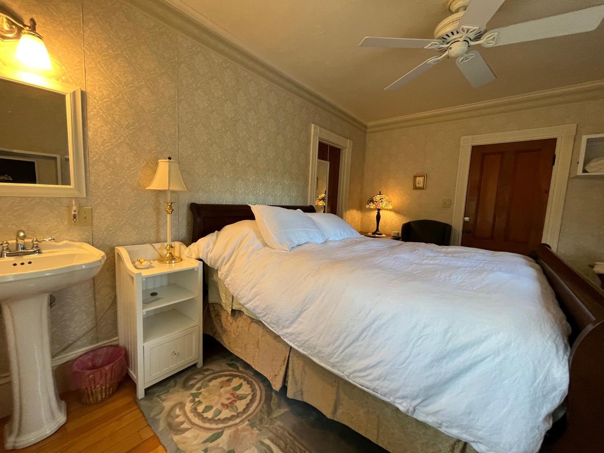 Cheney House Bed & Breakfast アシュランド エクステリア 写真